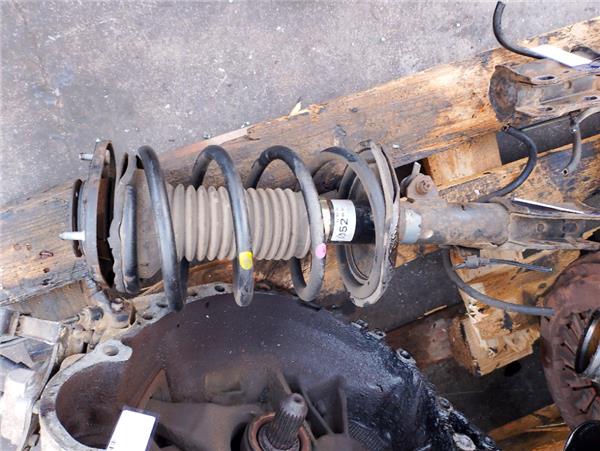 amortiguador delantero izquierdo toyota corol