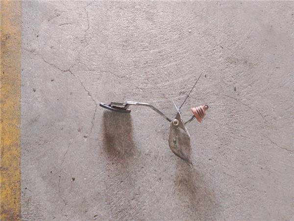 pedal acelerador toyota land cruiser 1980 hj6