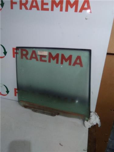 luna puerta trasera derecha toyota rav 4 aca2