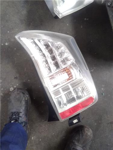 piloto trasero derecho toyota prius zvw30 200