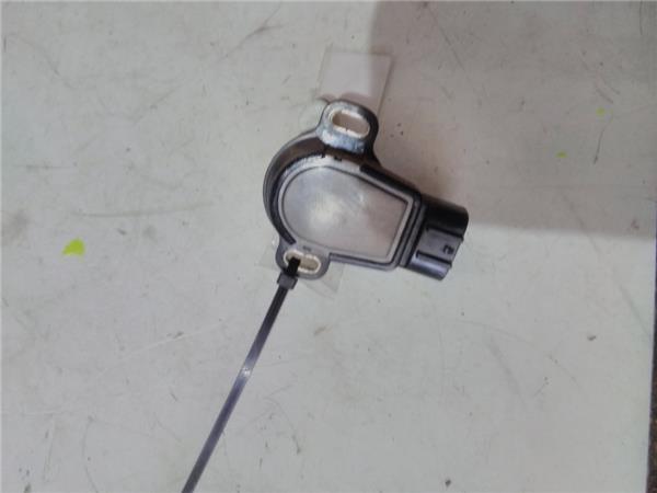 pedal acelerador toyota avensis 2003 sd zzt25