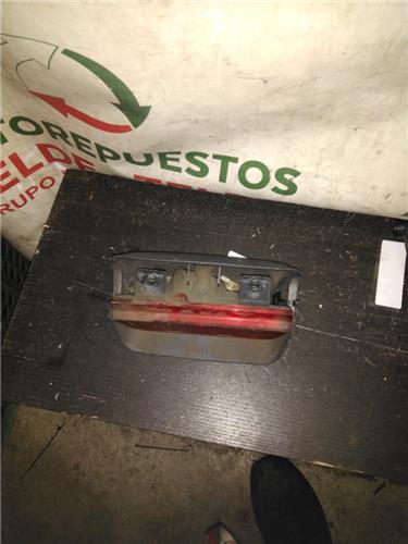 luz central de freno toyota rav 4 1996 sxa10