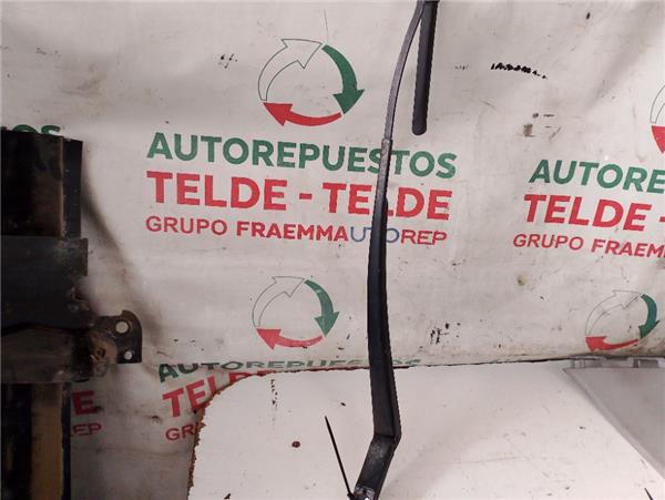 brazo limpiaparabrisas delantero derecho toyo