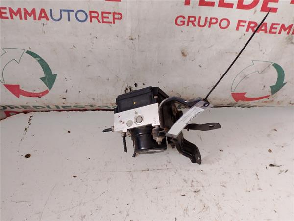 nucleo abs toyota yaris p13 2014 13 active 1