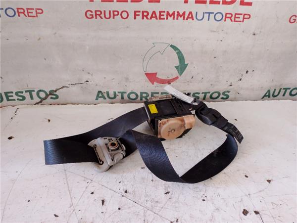 cinturon seguridad delantero derecho toyota c