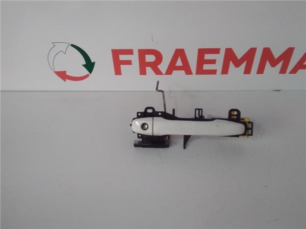 maneta exterior delantera izquierda toyota pr