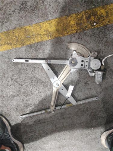 elevalunas electrico delantero derecho toyota