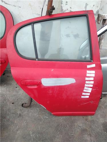 puerta trasera derecha toyota yaris ncp1nlp1s