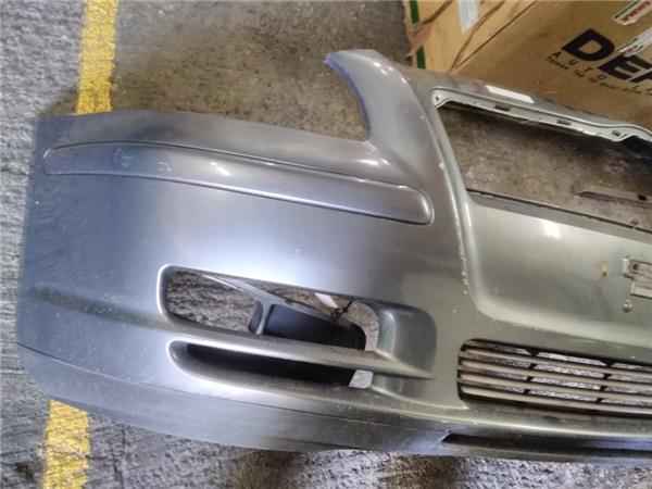 paragolpes delantero toyota avensis 2003 sd z