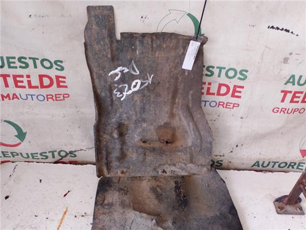 faldilla de barro trasera derecha toyota dyna