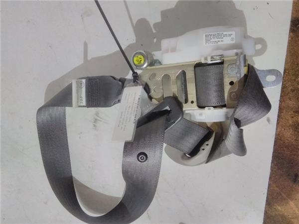 cinturon seguridad delantero derecho toyota p