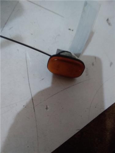 piloto intermitente lateral delantero derecho