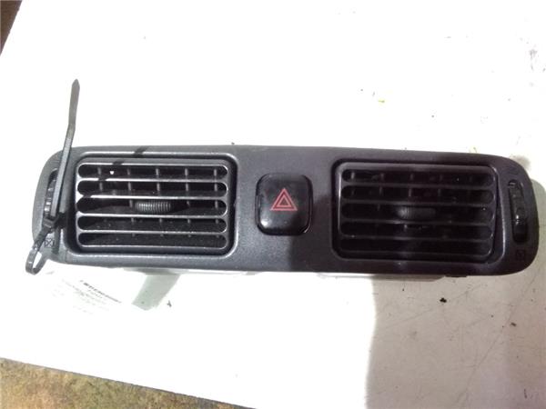 embellecedor consola central toyota corolla 1