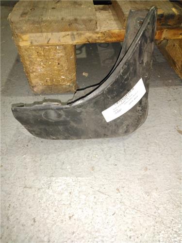 faldilla de barro trasera derecha toyota coro