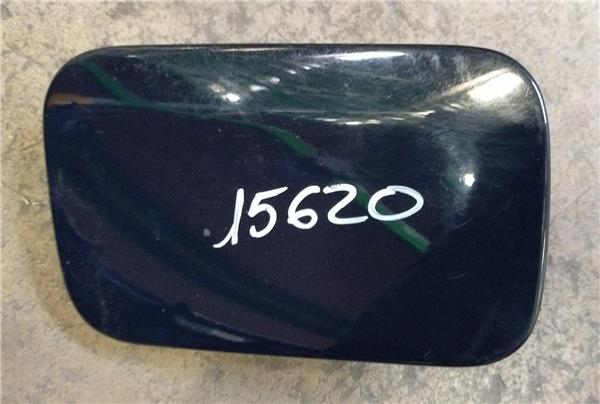 tapa exterior combustible mercedes benz clase