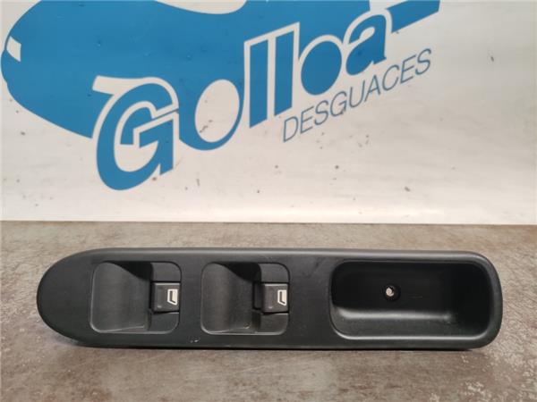 mando elevalunas delantero izquierdo peugeot
