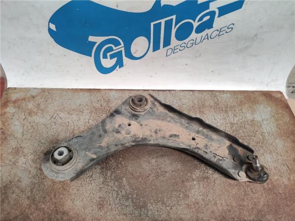 brazo inferior delantero derecho renault mega