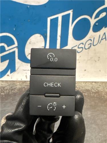 mando limitador velocidad audi a6 berlina 4f2