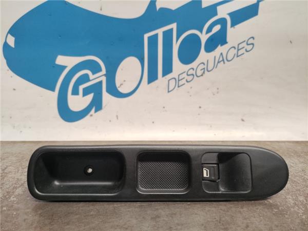 mando elevalunas delantero derecho peugeot 30