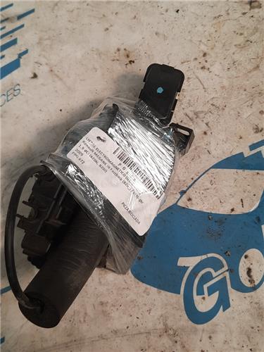 cierre electromagnetico delantero derecho ren