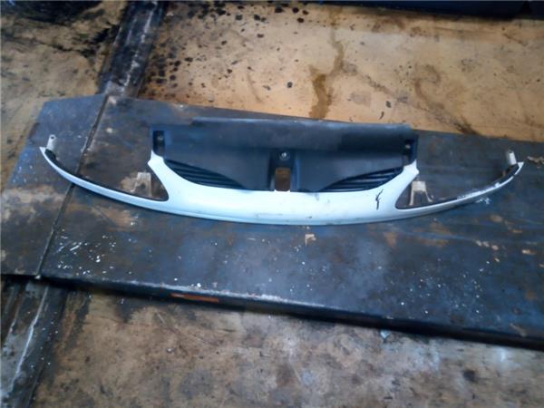 rejilla capo renault laguna (b56)(1994 >) 2.2 dt (b569)