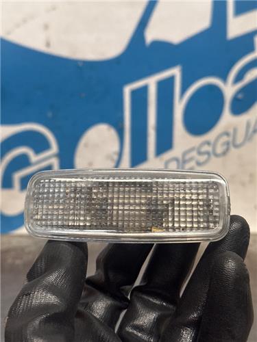 luz delantera derecha techo audi a6 berlina 4