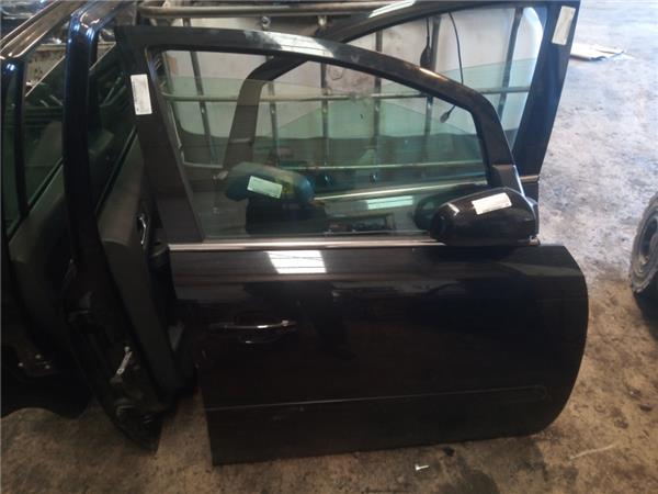 puerta delantera derecha opel zafira 19 cdti