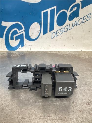 caja fusiblesrele audi a6 berlina 4f2 2004 3