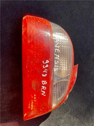 piloto trasero izquierdo toyota avensis berli