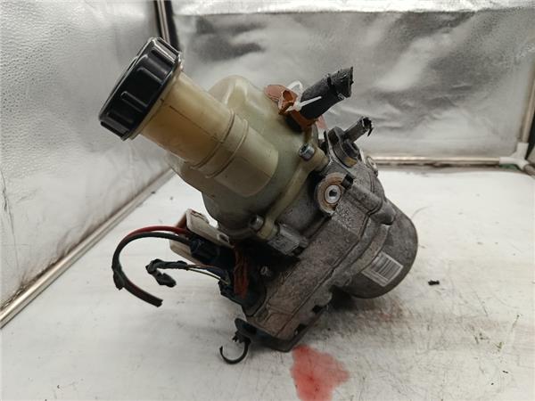 bomba servodireccion dacia dokker 2012 15 am