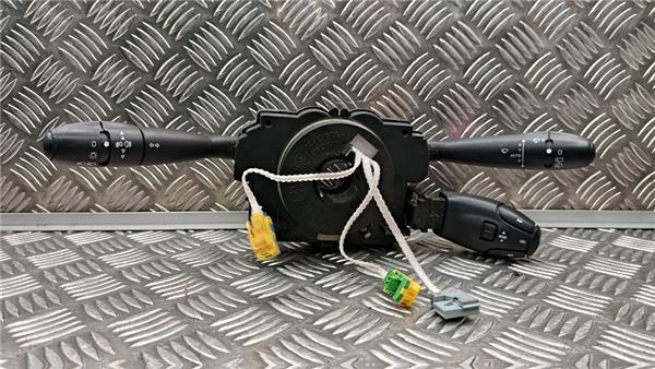 com 2000 citroen xsara berlina (1997 >) 2.0 hdi 90