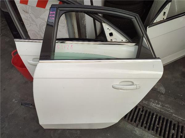 puerta trasera izquierda audi a4 berlina 8k2