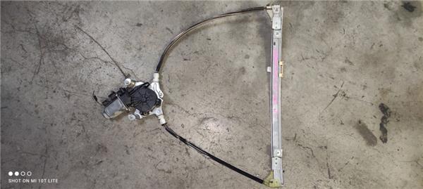 elevalunas electrico delantero izquierdo renault clio ii fase i (b/cb0)(1998 >) 1.9 d rt