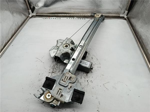 elevalunas electrico trasero derecho renault