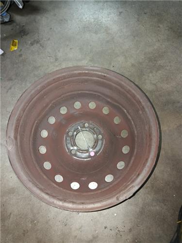 Llanta Nissan Primastar 2.0 Avantour