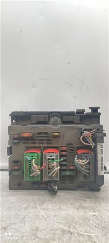 caja reles peugeot 307 berlina (s2)(06.2005 >) 1.6 x line [1,6 ltr.   80 kw hdi fap cat (9hz / dv6ted4)]