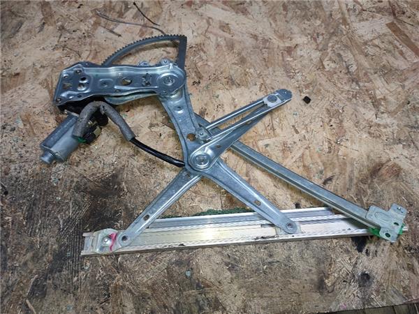 elevalunas electrico delantero derecho merced