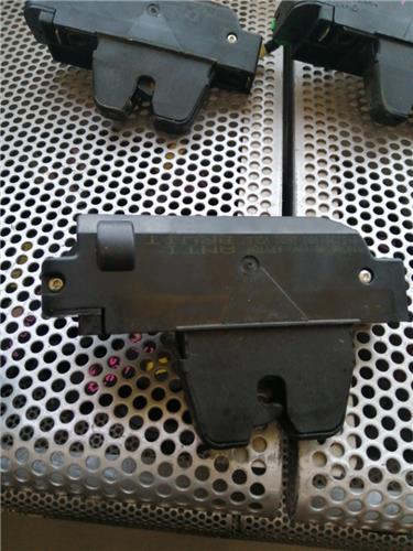 cerradura porton peugeot 407 (2004 >) 2.0 hdi 135