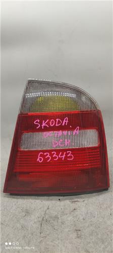 piloto trasero derecho skoda octavia berlina