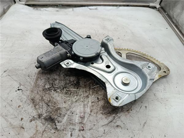 elevalunas electrico trasero derecho toyota y