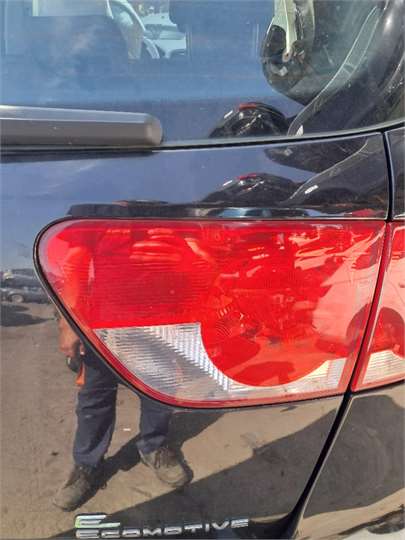 piloto porton trasero derecho seat altea xl 5