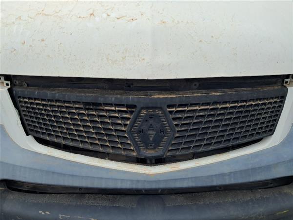 parrilla delantera renault mascott 12065 4x2