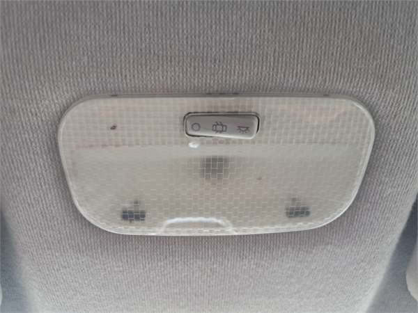 luz interior techo peugeot 207 2006  14 x lin