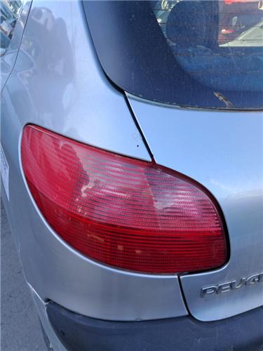 piloto trasero izquierdo peugeot 206 1998 19