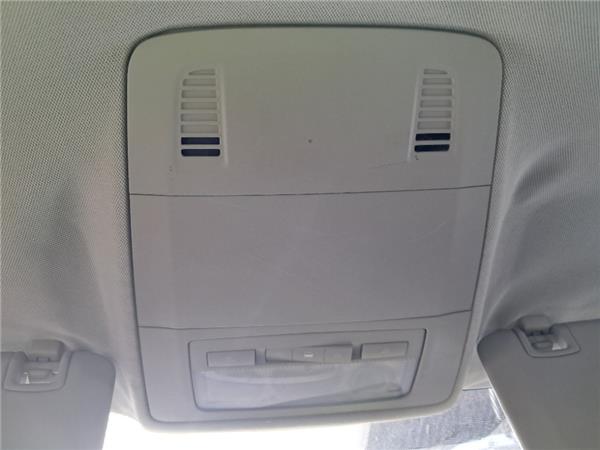 luz interior techo opel astra j berlina 5p (12.2009 >) 1.7 selective [1,7 ltr.   81 kw 16v cdti]