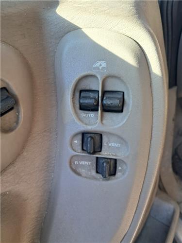 botonera puerta delantera izquierda chrysler