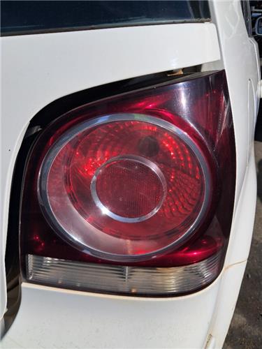 piloto trasero derecho volkswagen polo iv 9n3