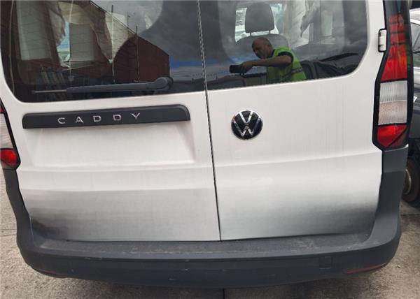 paragolpes trasero volkswagen caddy sbbsbj 09