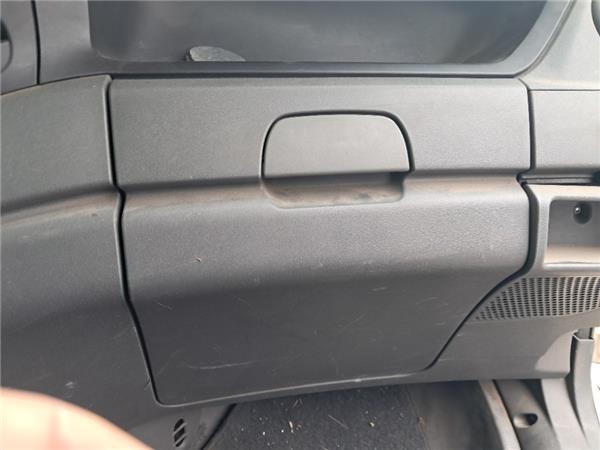 guantera salpicadero iveco daily furgon 2006