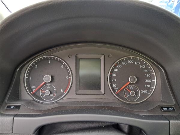 cuadro instrumentos volkswagen golf plus vi 5
